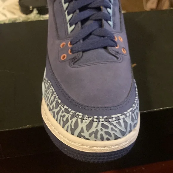 NEW IN BOX Jordan 3 RetroPurple Dust (GS)